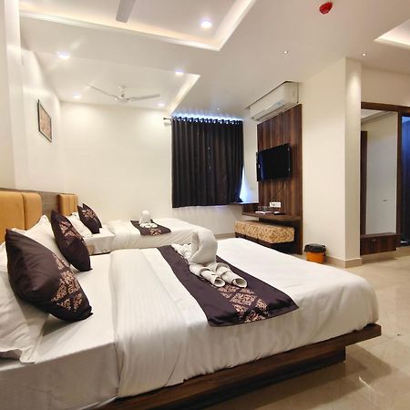 Hotel Vrinda Inn Udaipur Eksteriør billede