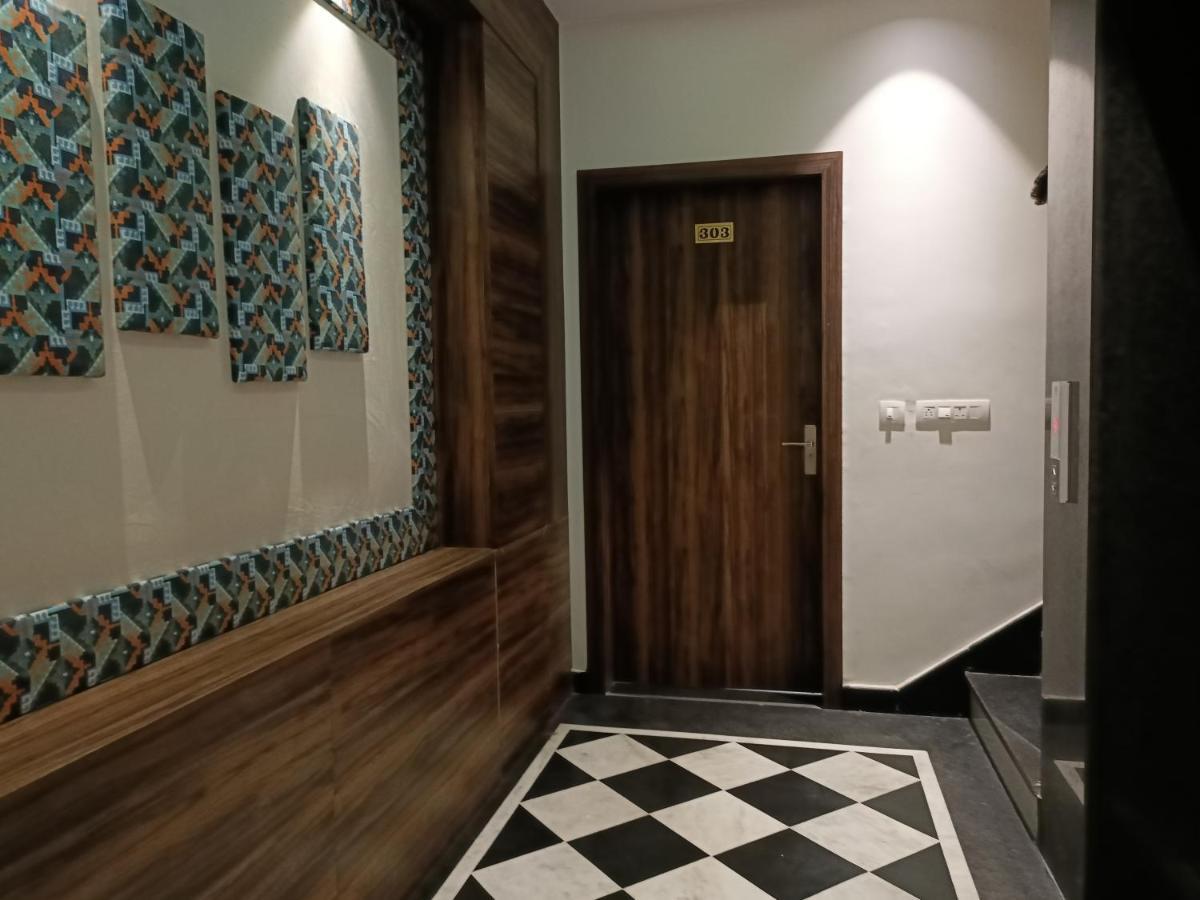 Hotel Vrinda Inn Udaipur Eksteriør billede