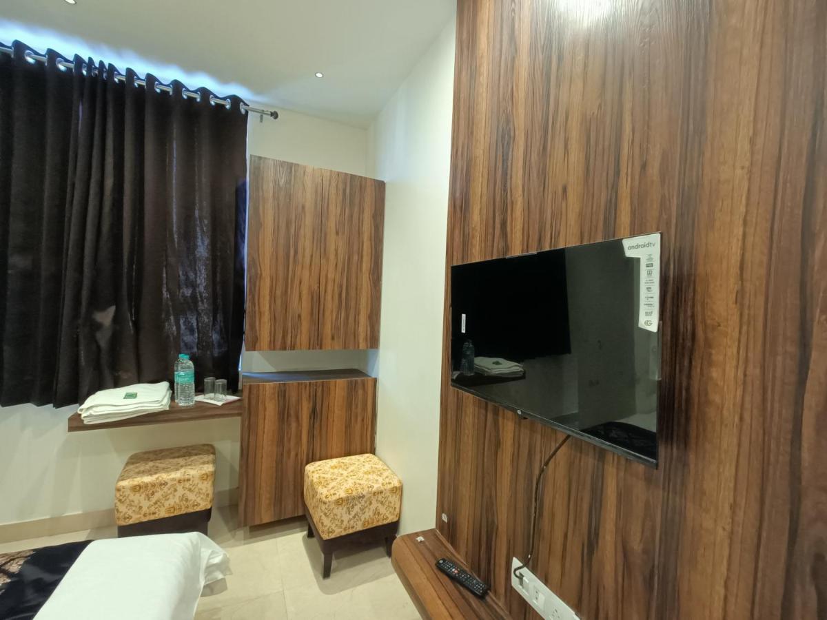 Hotel Vrinda Inn Udaipur Eksteriør billede