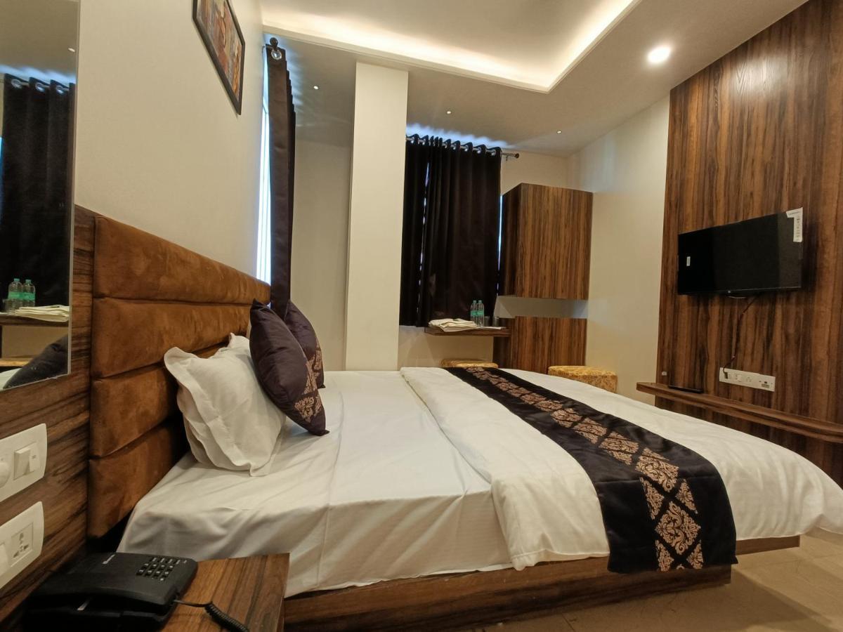 Hotel Vrinda Inn Udaipur Eksteriør billede