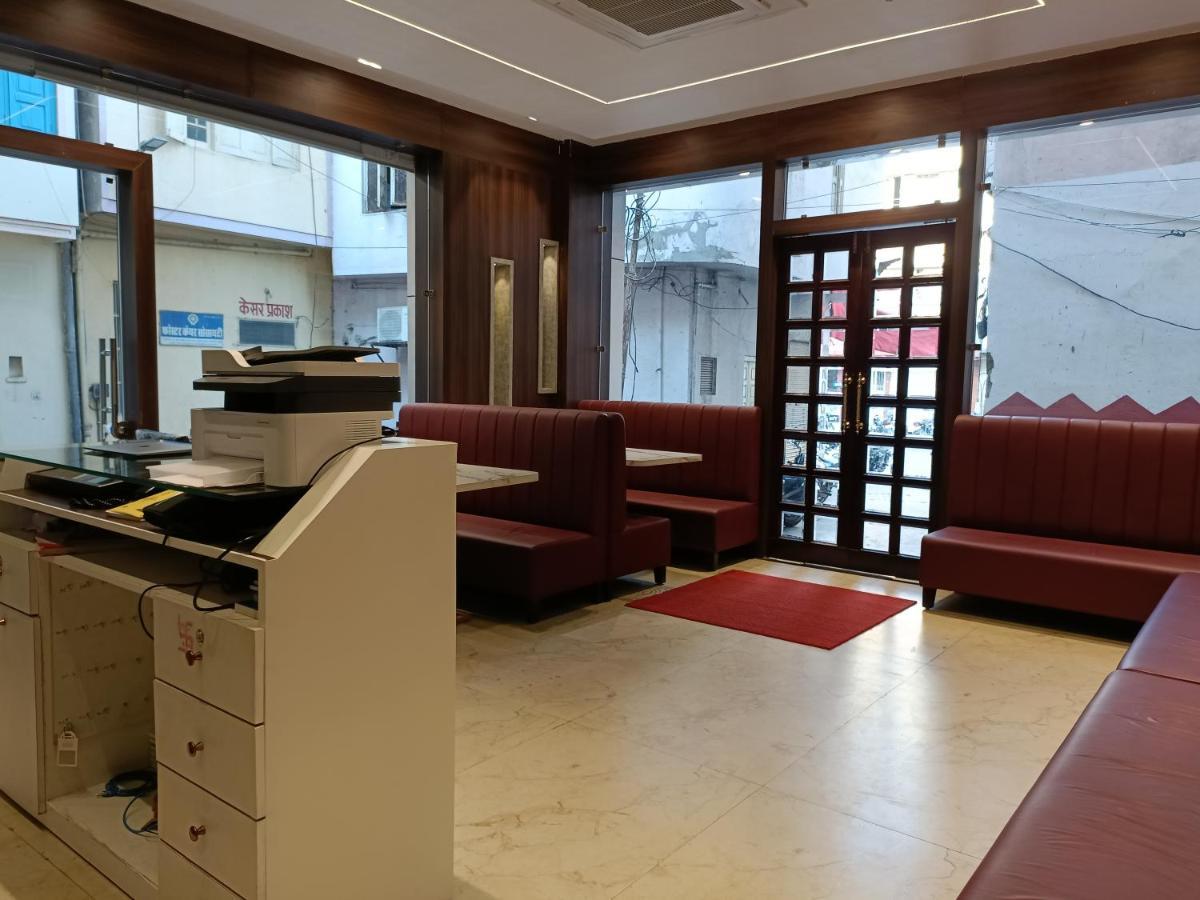 Hotel Vrinda Inn Udaipur Eksteriør billede