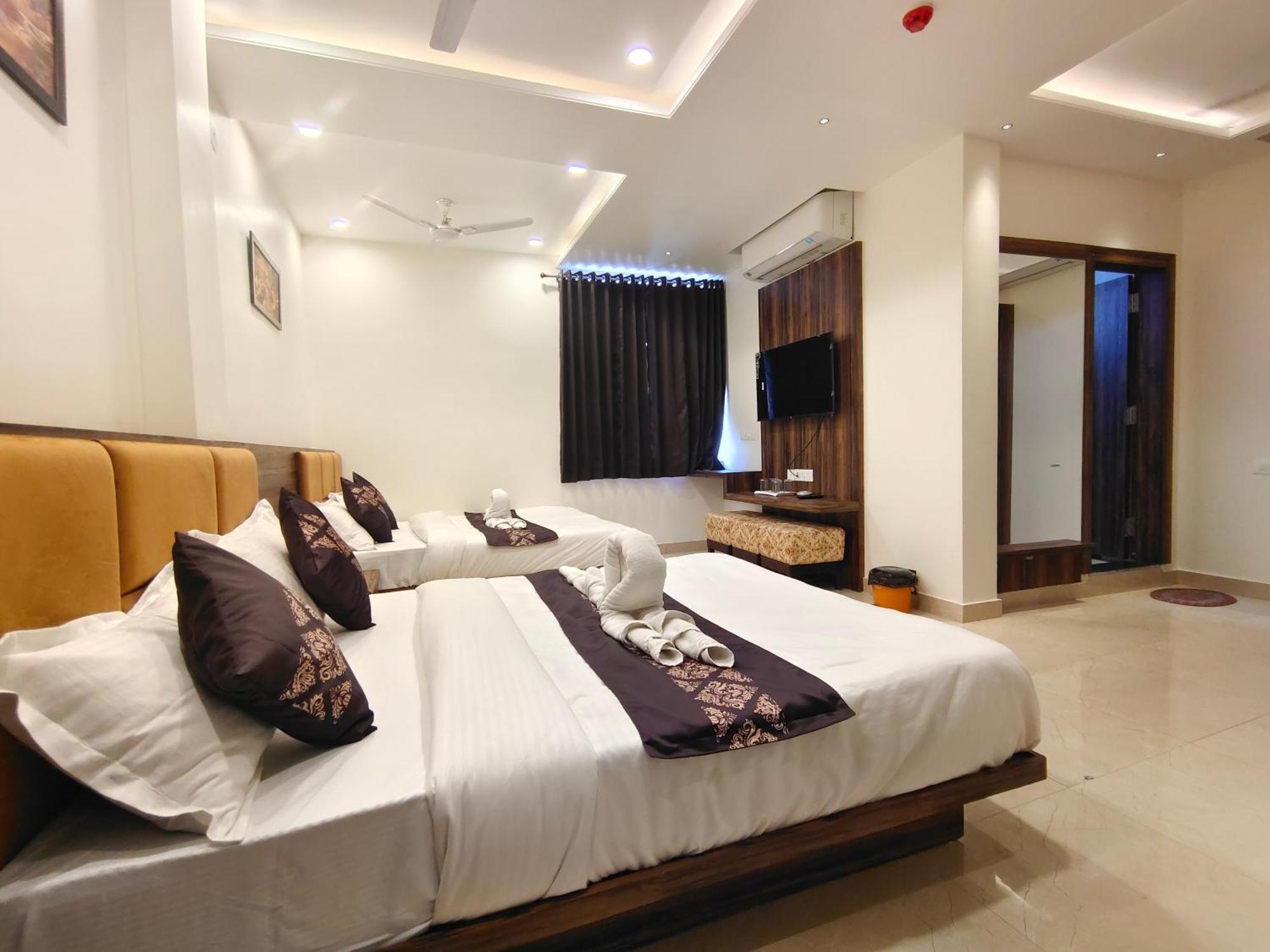 Hotel Vrinda Inn Udaipur Eksteriør billede